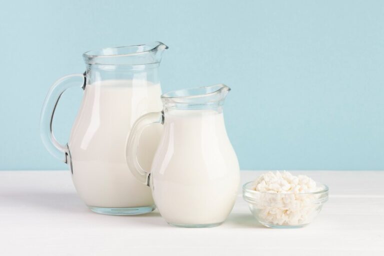 Раннее «знакомство» с белками коровьего молока предотвращает развитие пищевой аллергии к коровьему молоку